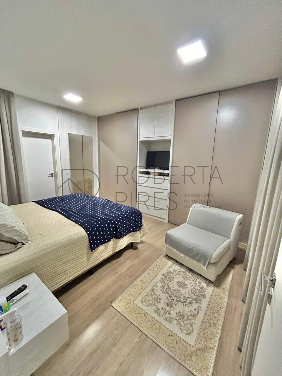 Casa com piscina a venda em Camboriú. – foto 12
