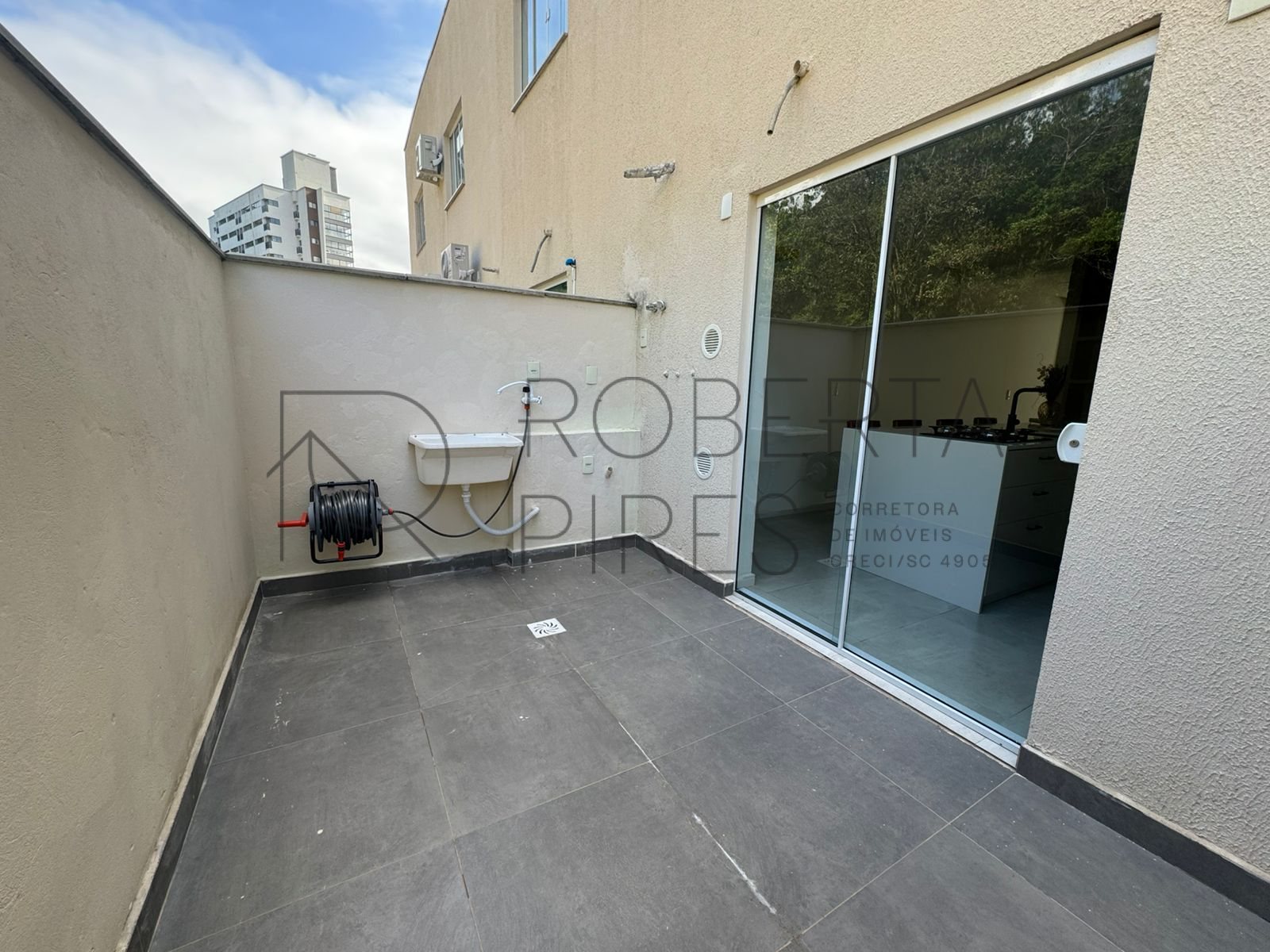 Apartamento duplex mobiliado em Camboriú – Ótima Localização! – foto 13