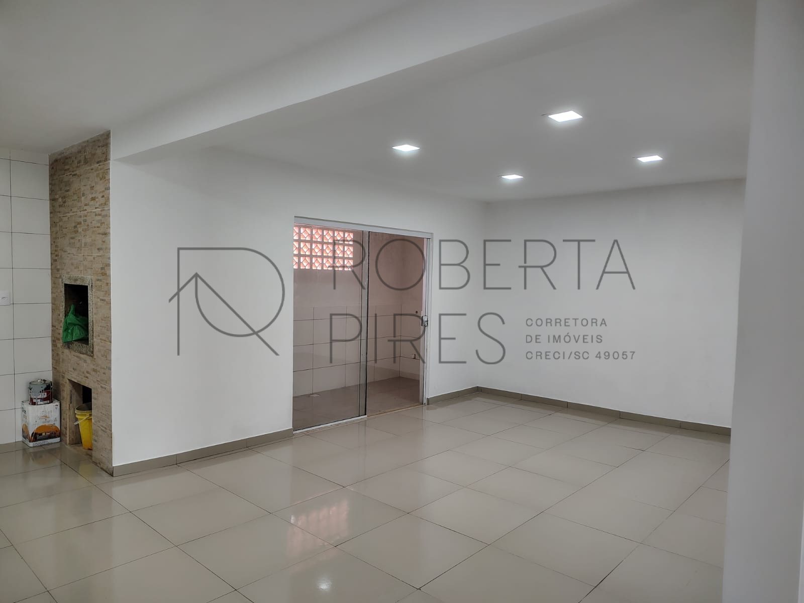 Casa em condomínio no Rio Pequeno – foto 4