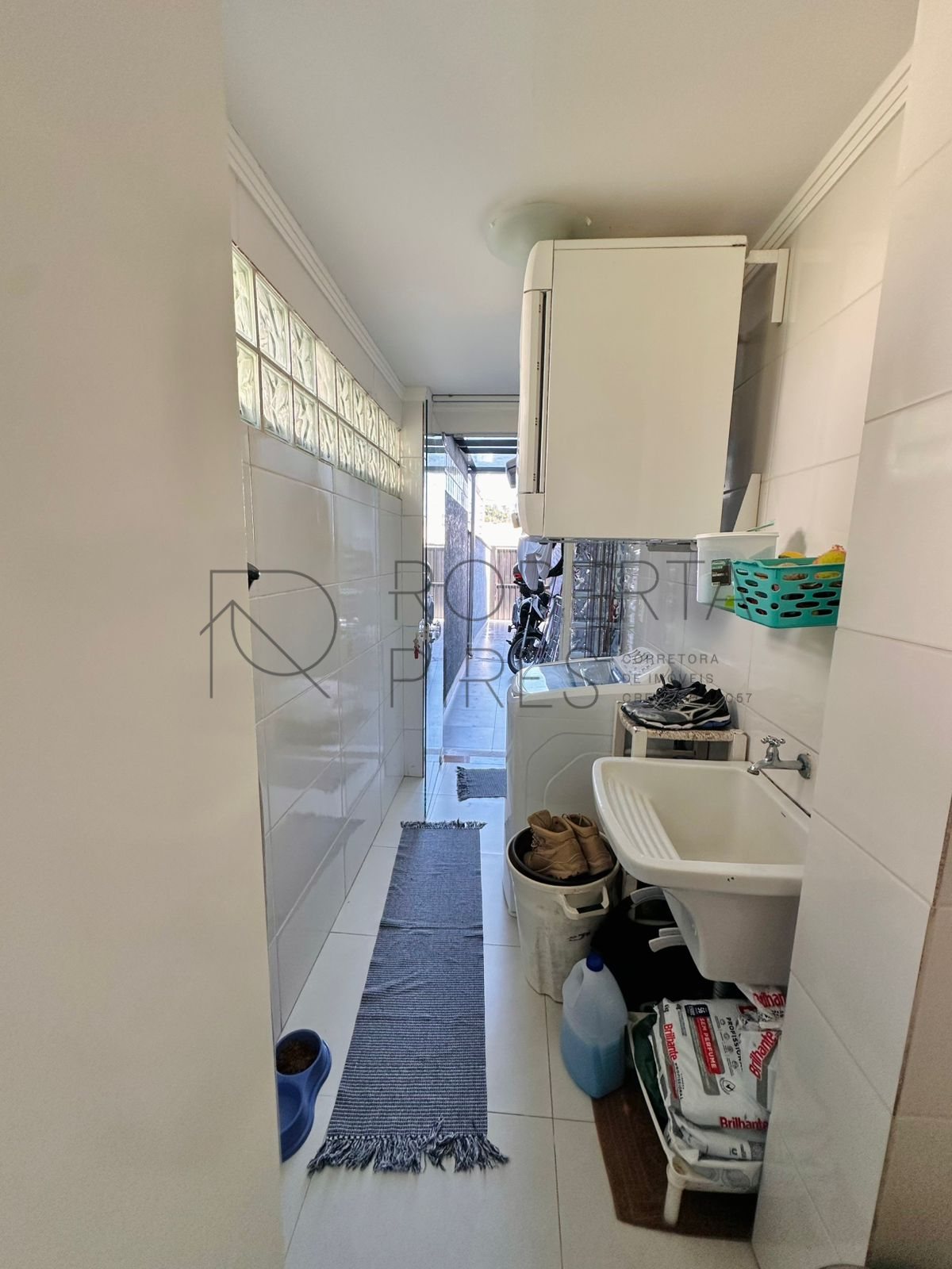 Sobrado semi mobiliado à venda no Rio Pequeno – foto 16