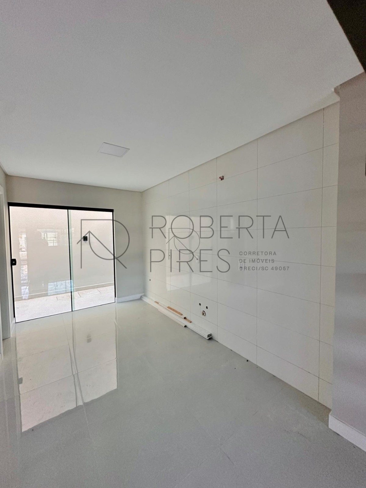 Sobrado novo à venda, Bairro Rio Pequeno - Camboriú – foto 6