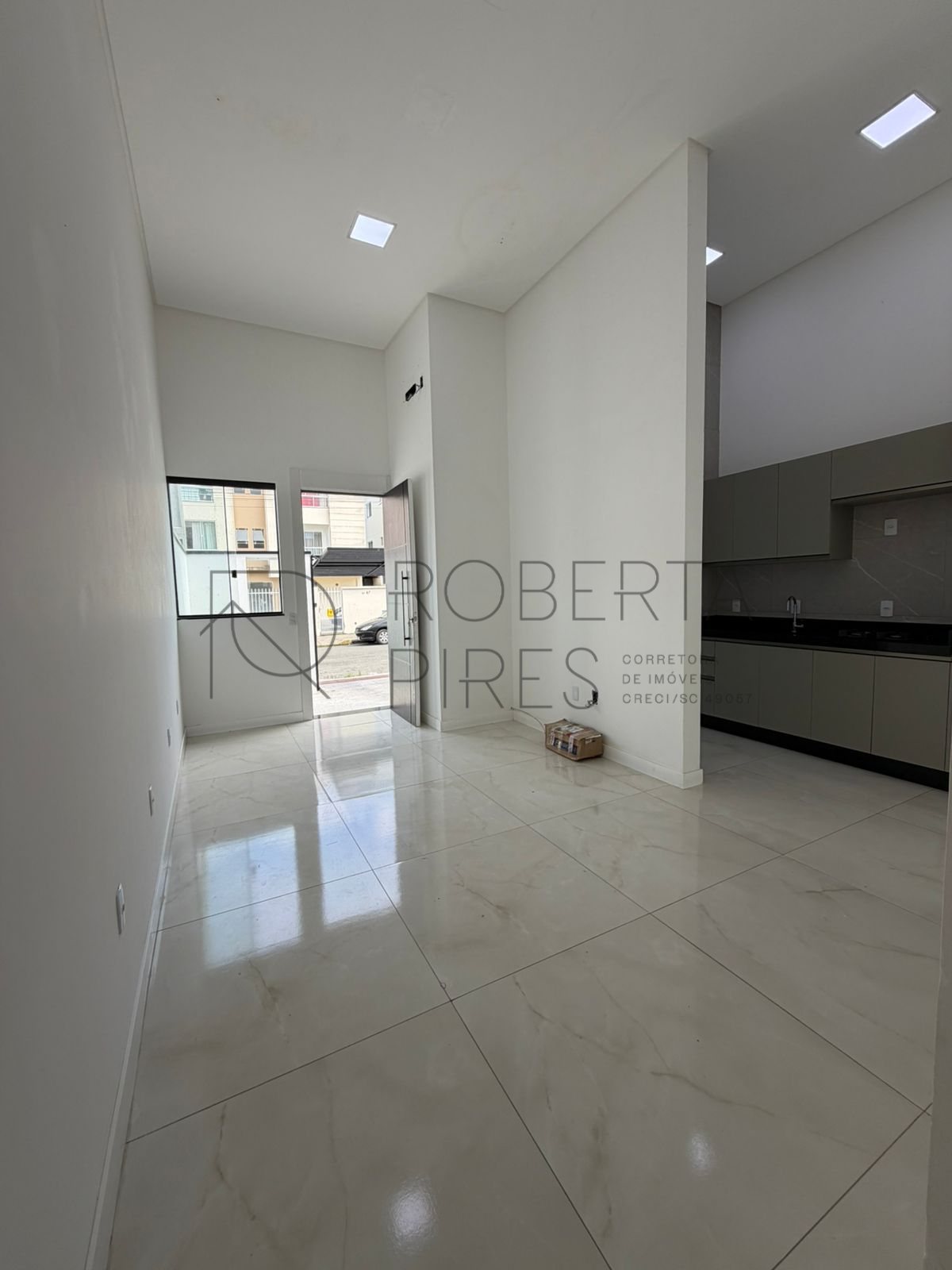 CASA TÉRREA À VENDA EM CAMBORIÚ – foto 14